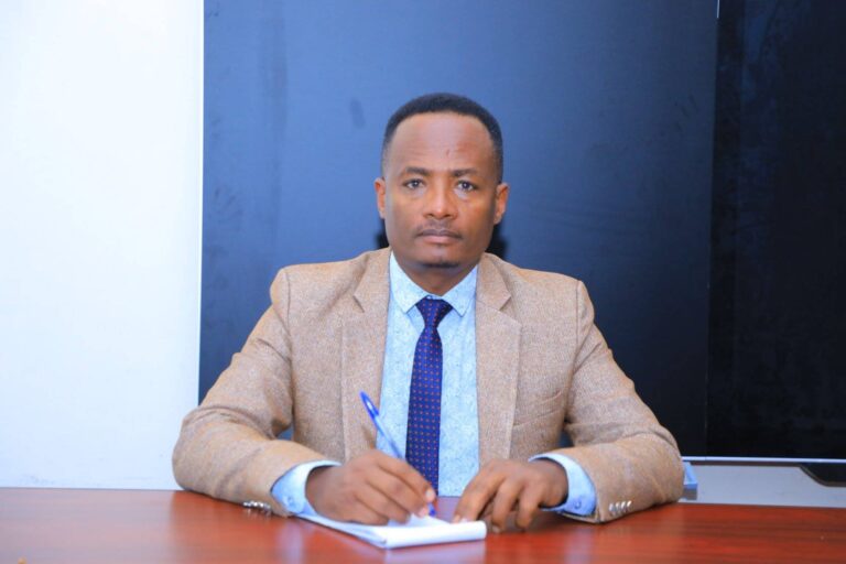 የሲዳማ ሕብረተስብ ጤና እንስቲትዩት በዛሬው ዕለት የኩፉኝ ወረርሽኝን ለመከላከልና ለመቆጣጠር ረገድ በወሬዳዎች የምገኙ የጤና አ/ጣቢያ ኃላፊዎች ፣ IDSR focal እና በጤና ተቋማት ተመላላሽ ህክምና ክፍል ባለሙያዎች ሲሰጥ የቆየው የግንዛቤ ማስጨበጫ ስልጠና ተጠናቀቀ።