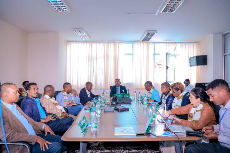 የሲዳማ ክልልን በጤናው ዘርፍ የልምድ ማዕከል ለማድረግ በልዩ ትኩረት እየተሰራ እንደሚገኝ ተገለጸ።