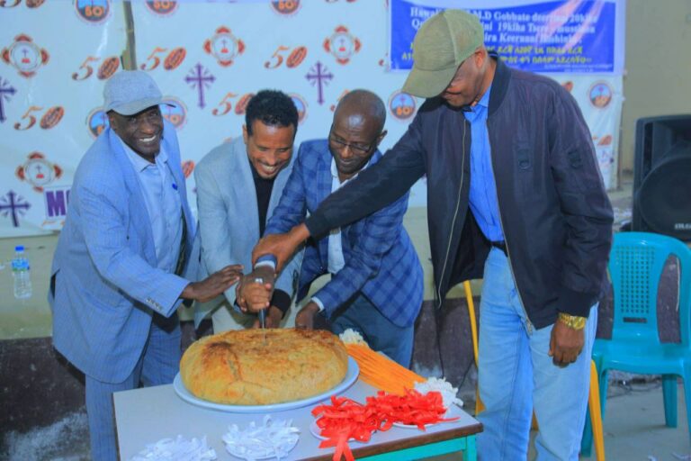 በሲዳማ ሕብረተስብ ጤና ኢንስቲትዩት የፀረ ሙስናና ስነ-ምግባር ቀን በቢሮ ደረጃ ተከበረ ።