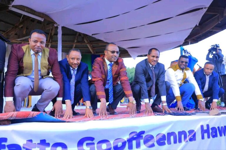 የሕዳሴ ግድብ መመረቁን በማስመልከት በሲዳማ ክልል ደማቅ የድጋፍ ሰልፍ እየተካሄደ ይገኛል።