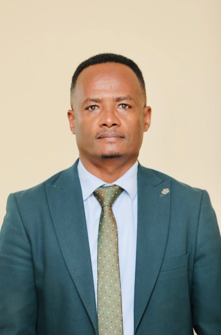 የኢትዮጵያ ሕብረተሰብ ጤና ኢንሰቲትዩት የተመሠረተበትን 100ኛ ዓመት ( Centenary) ክብረ በዓል አስመልክቶ የሲዳማ ሕብረተሰብ ጤና ኢንስቲትዩት የእንኳን ደስ አላችሁ መልዕክት አስተላለፈ ።